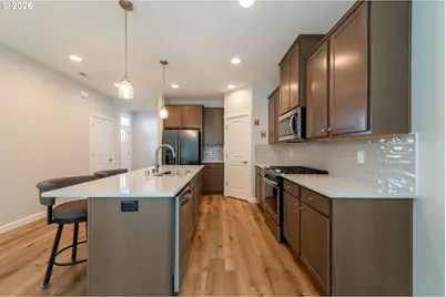 13716 NW 7th Pl, Vancouver, WA 98685 - Photo 12