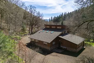 160 S Major Creek Rd, Lyle, WA 98635 - Photo 4