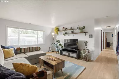 8827 SE Knapp St, Portland, OR 97266 - Photo 4