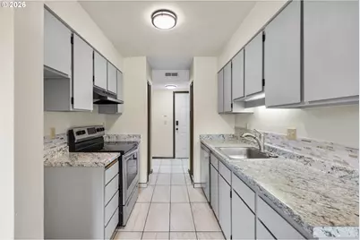 3353 NE 162nd Ave, Portland, OR 97230 - Photo 8