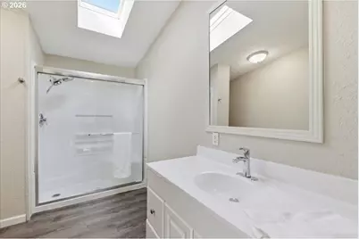 5050 Columbus St SE #123, Albany, OR 97322 - Photo 16