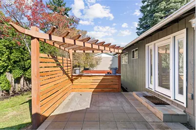 5687 SE Lloyd St, Milwaukie, OR 97222 - Photo 22