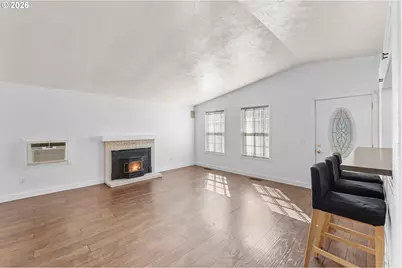 5687 SE Lloyd St, Milwaukie, OR 97222 - Photo 12