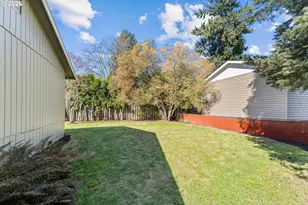 5687 SE Lloyd St, Milwaukie, OR 97222 - Photo 26