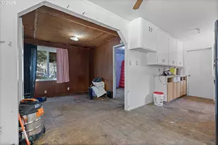10246 SE Liebe St, Portland, OR 97266 - Photo 4