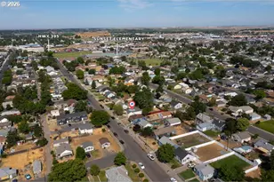 561 E Ridgeway Ave, Hermiston, OR 97838 - Photo 38