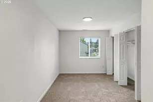 301 S 1st St St, Silverton, OR 97381 - Photo 18