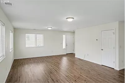 301 S 1st St. St, Silverton, OR 97381 - Photo 28