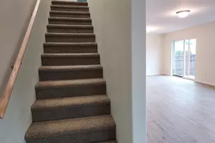 301 S Drake St, Silverton, OR 97381 - Photo 12