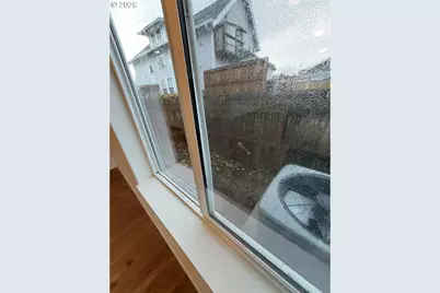 301 S Drake St, Silverton, OR 97381 - Photo 22