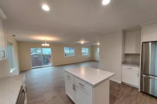 301 S Drake St, Silverton, OR 97381 - Photo 20