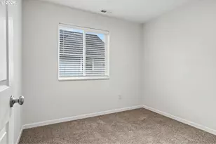 301 S 1st St St, Silverton, OR 97381 - Photo 20