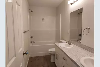 301 S Drake St, Silverton, OR 97381 - Photo 30