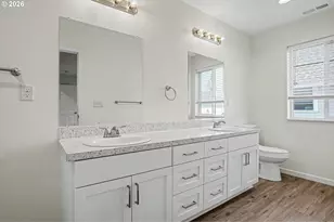 301 S 1st St St, Silverton, OR 97381 - Photo 40