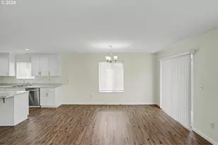 301 S 1st St St, Silverton, OR 97381 - Photo 32