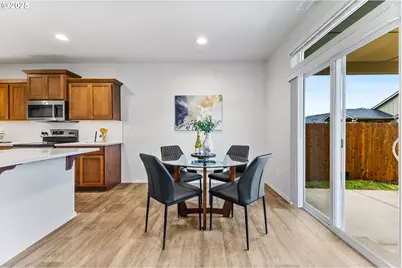 1555 Adams St, Independence, OR 97351 - Photo 8