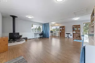 1389 Bayview Ave, North Bend, OR 97459 - Photo 34