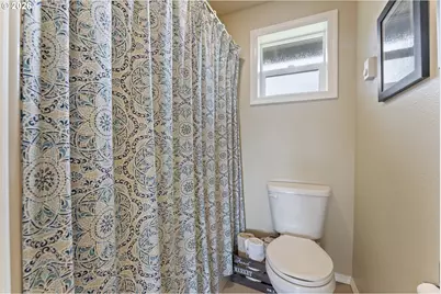 1389 Bayview Ave, North Bend, OR 97459 - Photo 22