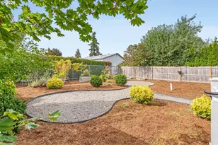 7659 N Westanna Ave, Portland, OR 97203 - Photo 36