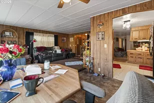 1225 W 10th Ave, Junction City, OR 97448 - Photo 8