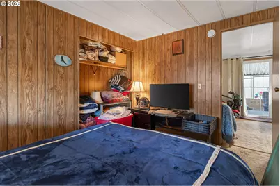 1225 W 10th Ave #18, Junction City, OR 97448 - Photo 28