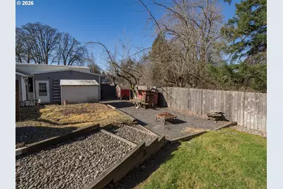 600 S Wynooski St, Newberg, OR 97132 - Photo 38