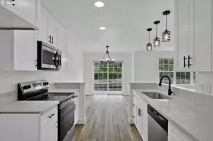 9 Waterford Downs, Florence, OR 97439 - Photo 22