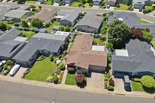 3220 Crescent Ave, Eugene, OR 97408 - Photo 40