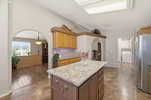 3220 Crescent Ave, Eugene, OR 97408 - Photo 16