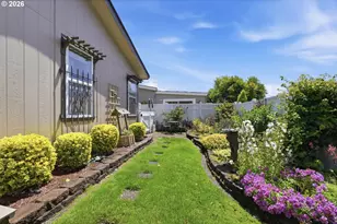 3220 Crescent Ave, Eugene, OR 97408 - Photo 38