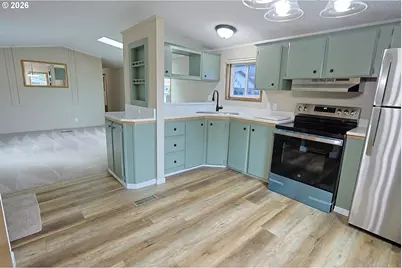 1435 Ventana Ct, Coos Bay, OR 97420 - Photo 4