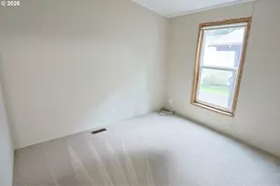 1435 Ventana Ct, Coos Bay, OR 97420 - Photo 18