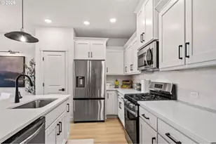 8148 SE Newberry St, Hillsboro, OR 97123 - Photo 10