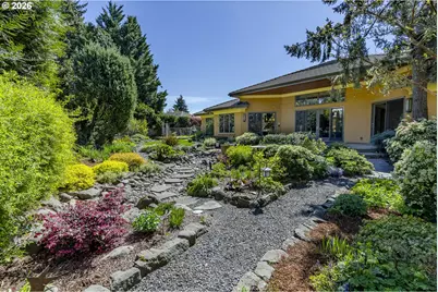 2325 Park Grove Dr, Eugene, OR 97408 - Photo 38