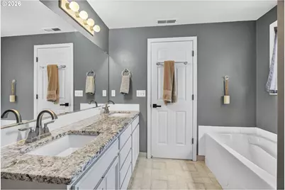 63 Chickadee Dr, Kelso, WA 98626 - Photo 24
