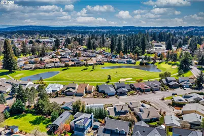 9765 SW Oaks Ln, Portland, OR 97224 - Photo 48