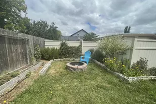 914 4th Ave, Sweet Home, OR 97386 - Photo 14