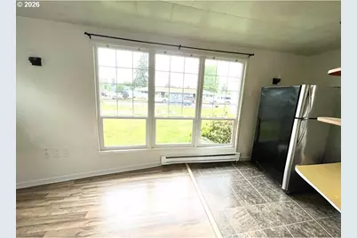 914 4th Ave, Sweet Home, OR 97386 - Photo 34
