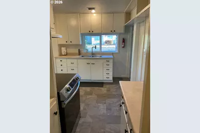 914 4th Ave, Sweet Home, OR 97386 - Photo 26