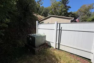 2383 W Military Ave, Roseburg, OR 97471 - Photo 38
