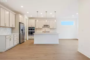 15985 SW Bluewater Ter, Tigard, OR 97224 - Photo 4