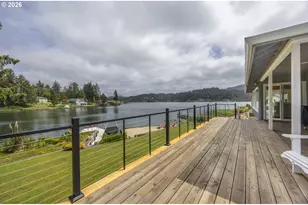 2170 NE Lake Dr, Lincoln City, OR 97367 - Photo 34