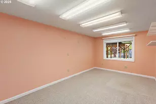 30700 S Hwy 170, Canby, OR 97013 - Photo 24