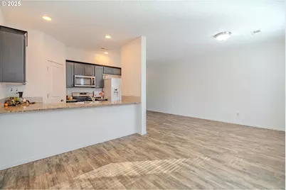 11530 NE 125th Ave, Vancouver, WA 98682 - Photo 8