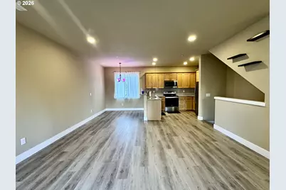 12086 SE Harold St, Portland, OR 97266 - Photo 6