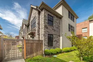 627 NE Randall Ave, Portland, OR 97232 - Photo 20