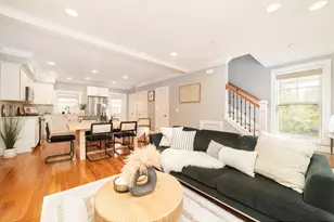 627 NE Randall Ave, Portland, OR 97232 - Photo 4