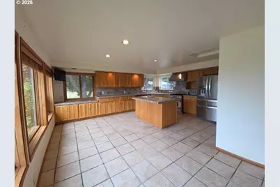 92094 Cape Arago Hwy S, Coos Bay, OR 97420 - Photo 8