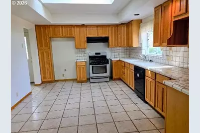 92094 Cape Arago Hwy S, Coos Bay, OR 97420 - Photo 42