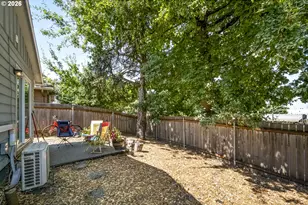 2106 NE Buffalo St, Portland, OR 97211 - Photo 24